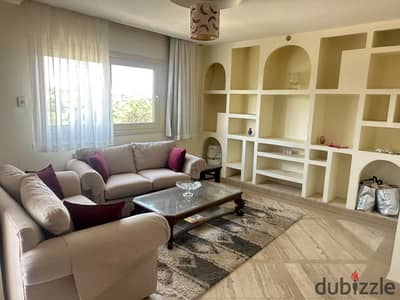 شقة مميزة للإيجار في دجلة المعادي، ٤ غرف نوم واسعة و٢ حمام، بتصميم أنيق ومساحات مريحة، في موقع حيوي قريب من جميع الخدمات والمطاعم والمواصلات.