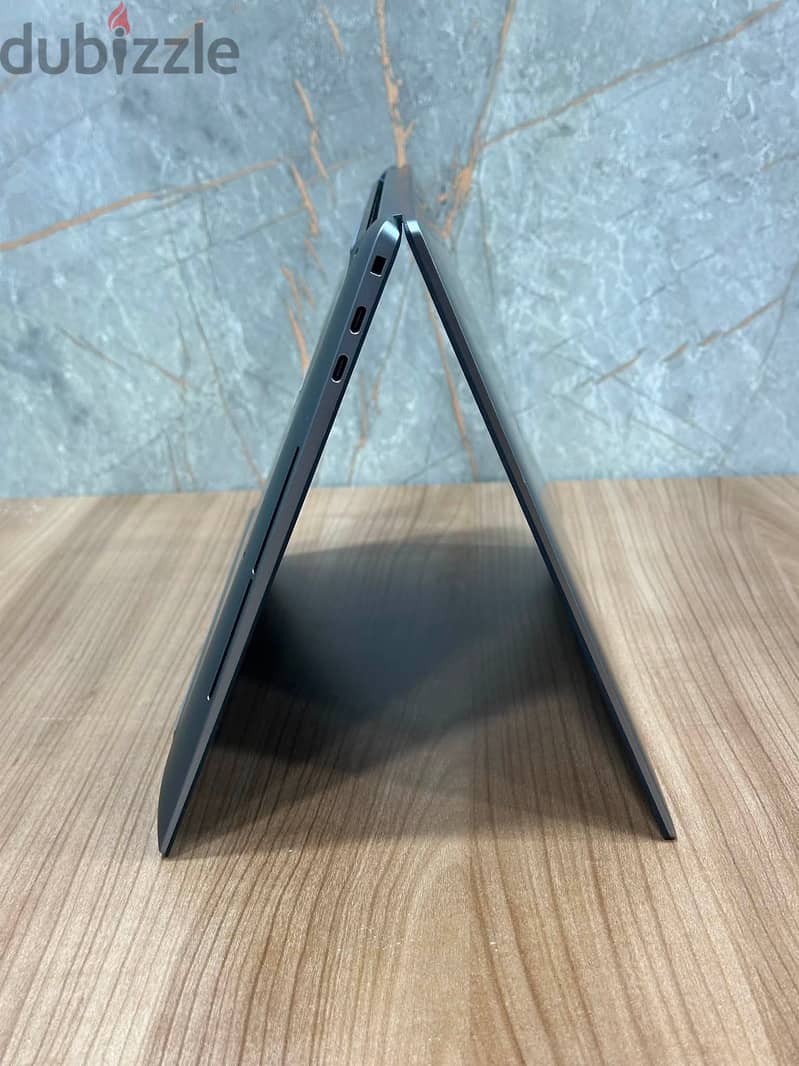 Dell Precision 5570 1