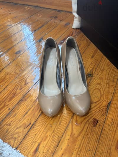 Heels fourteen