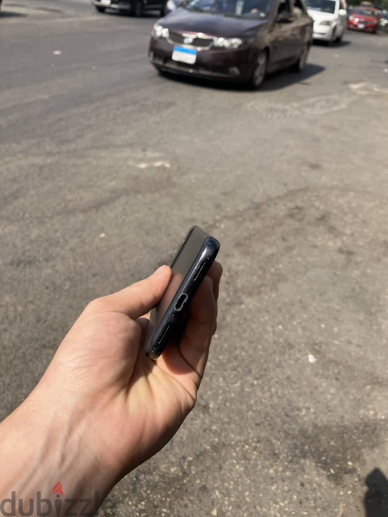 gogel pixel 8a 5