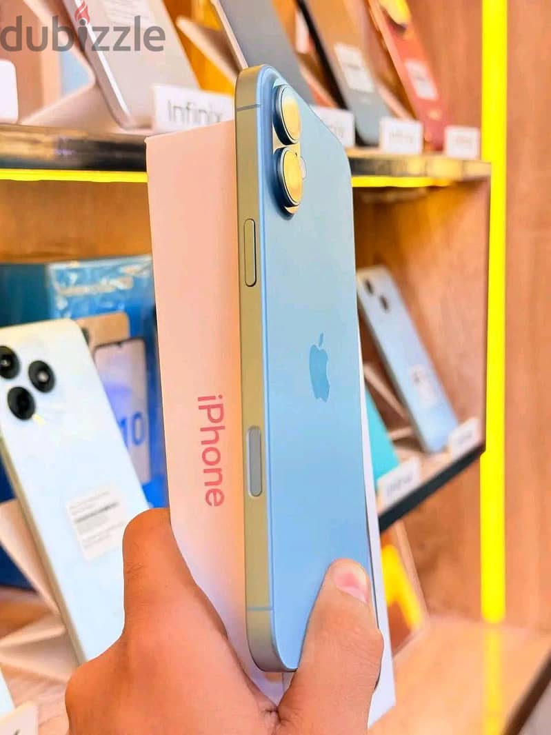 Apple - iPhone 16 Plus 2