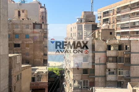 شقة للإيجار المفروش 160 م سان ستيفانو (علي الترام)