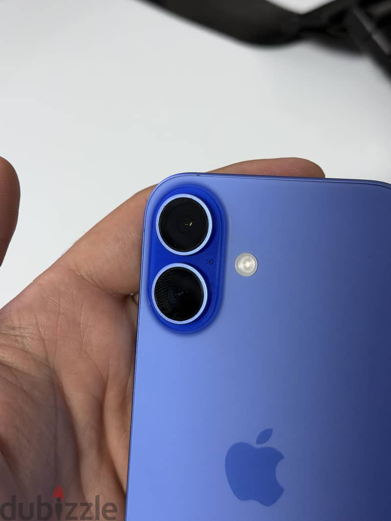 Apple - iPhone 16 4