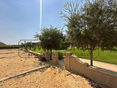 Lowest price Town House Corner Land 350 sqm Overlooking Landscape for sale in Green Square