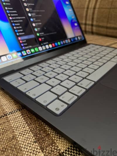 MacBook new Excellent condition