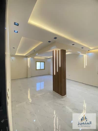 Apartment for sale in the Fifth District, 220 sqm, with a 50 sqm garden, Ultra Super Lux, first residence, one year installments, 50% down payment, a