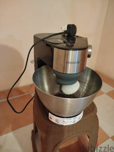 مطلوب السلاحين بتوع العجن لعجان كينوود prospero 900 watt