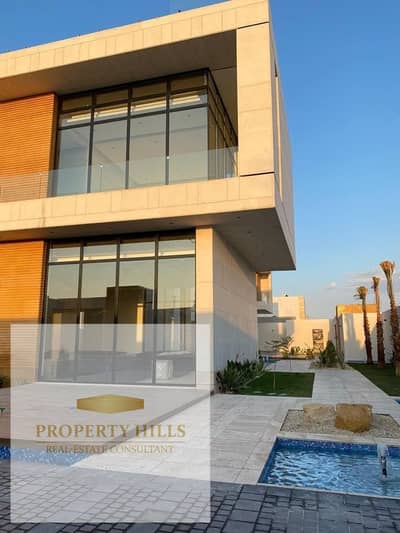 Fully finished villa for sale in Golden Square at the lowest price on the market.
