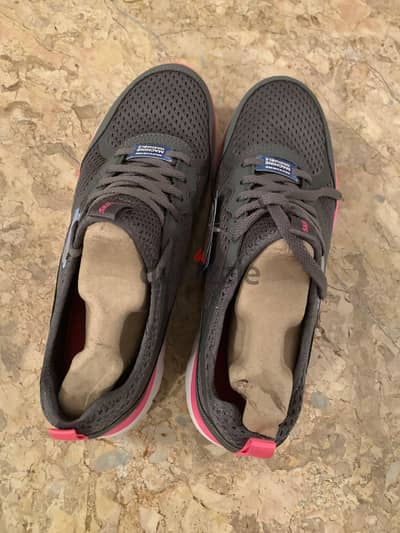 كوتشي Skechers اصلي جديد