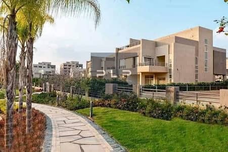 Corner townhouse villa, ready to move in, with a landscape and lagoon view, for sale in The Square Compound  Fifth Settlement