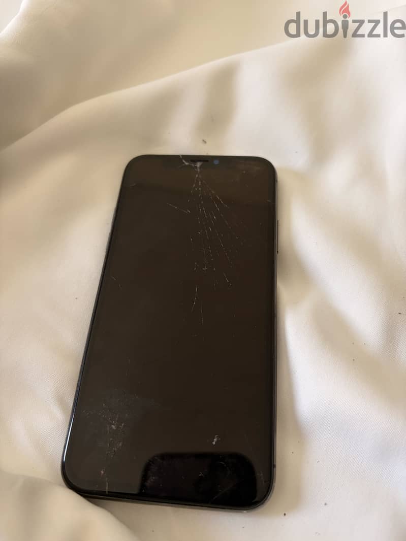 Apple - iPhone X 1