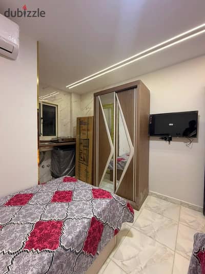 Furnished studio for rent in October, first district, including water and electricity, steps to the parking lot, and exclusive and university. Furnished studio for rent in October, first district, including water and electricity, steps to the parking lot, and exclusive and university.