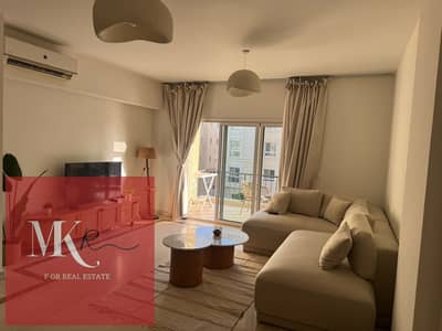 Furnished apartment for rent in Mivida Compound, New Cairo, near Hyde Park, Fifth Settlement. Ultra-super-lux finishing.