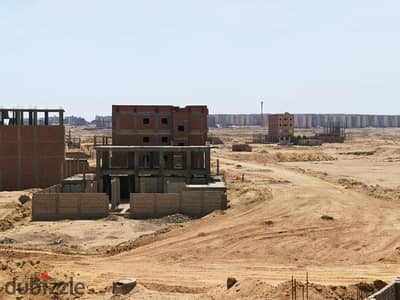 ناصية حرة 276م غير ملاصقة للجار منطقة الامتداد الشرقي مدينة بدر