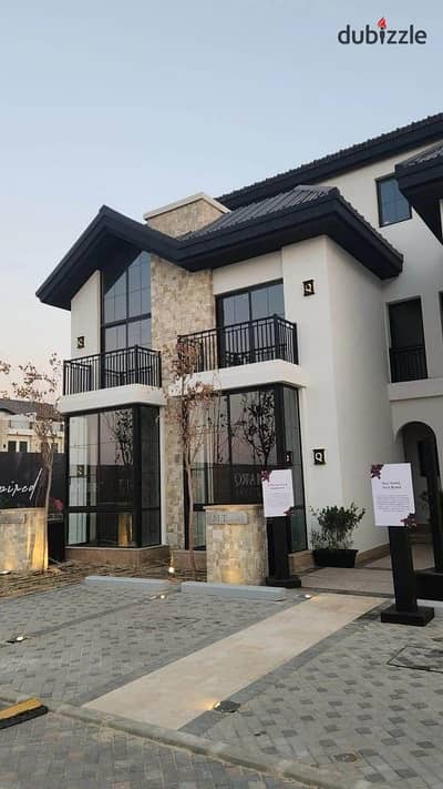 Townhouse with garden, fully finished, in The Mark compound, in Golden Square, near the Middle Ring Road, minutes from the American University