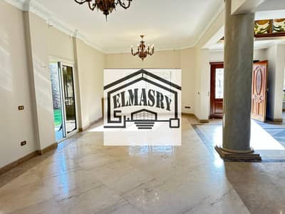 فيلا للبيع Stand Alone لقطه في أميز موقع الرحاب 1 التجمع الأول El-Rehab City new cairo