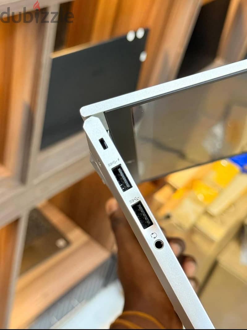 HP Elitebook 445 G8 1