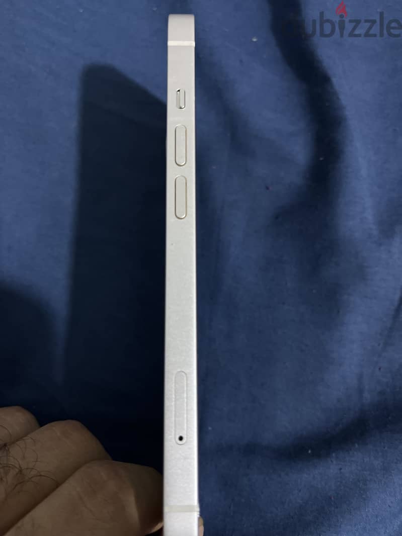 Apple - iPhone 13 1