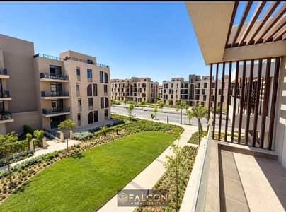 شقه للبيع في الشيخ زايد سوديك فاي ( 160م - Corner ) 3 غــرف , Garden View بجوار اليجريا و بيفرلي هيلز - سولانا اورا VYE SODIC