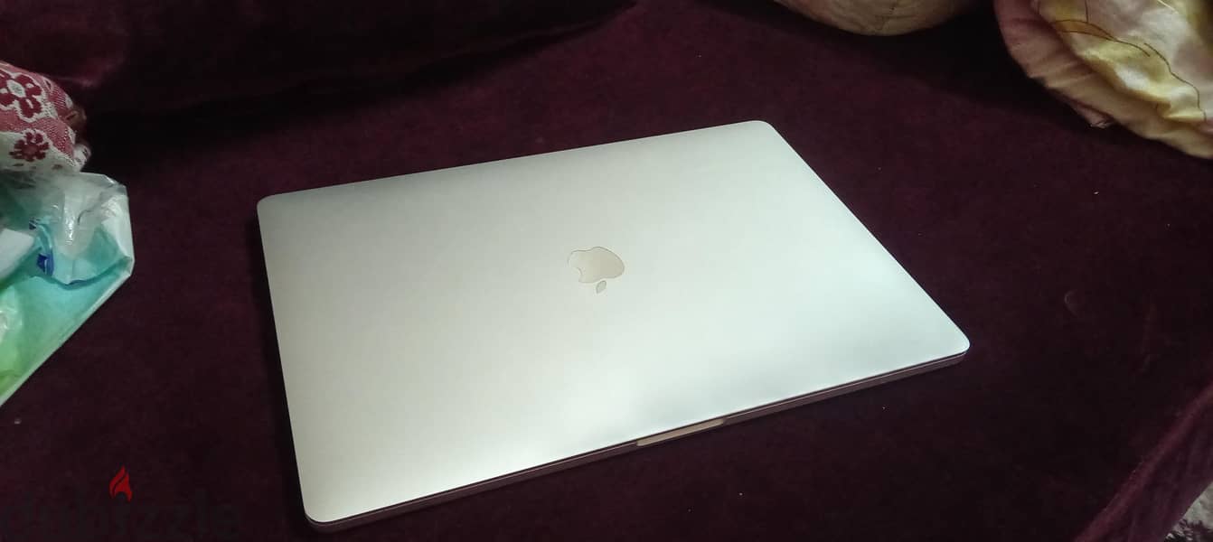 macbook pro 3