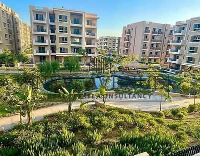 شقة للبيع في Sarai cpmpound  في المستقبل سيتي جاهزة للاستلام تشطيب كامل  بسعر مميز استلام فوري