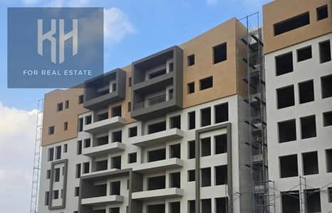 Apartment for sale, 2 bedrooms, in Bloomfields, installments paid, in Mostakbal City, near Madinaty, Saray, and New Cairo.