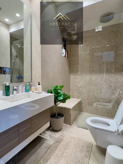 Immediate Delivery | 3-Bedroom Apartment | Luxury Finishing   Location: Mountain View 1.1, Fifth Settlement  Conveniently located near Mivida and