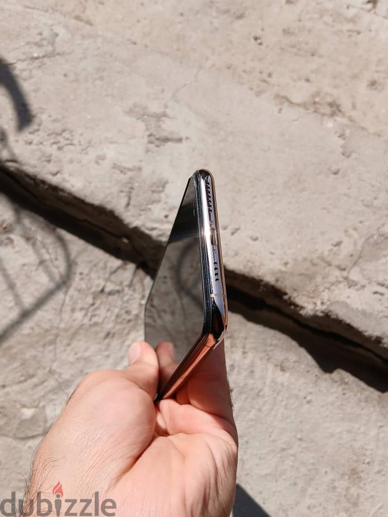 Apple - iPhone Other Model 5