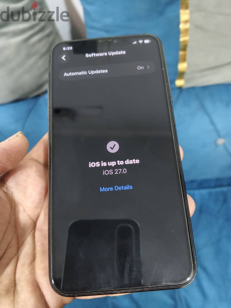Apple - iPhone 11 Pro Max 4