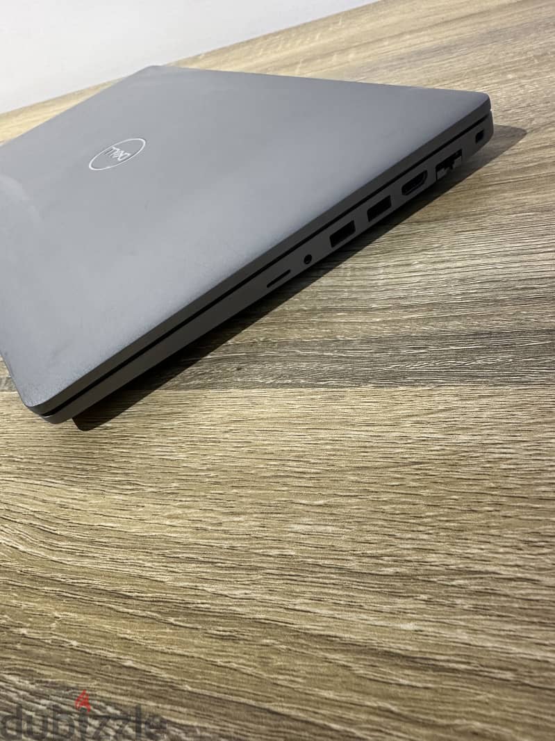 Dell latitude 5520 3
