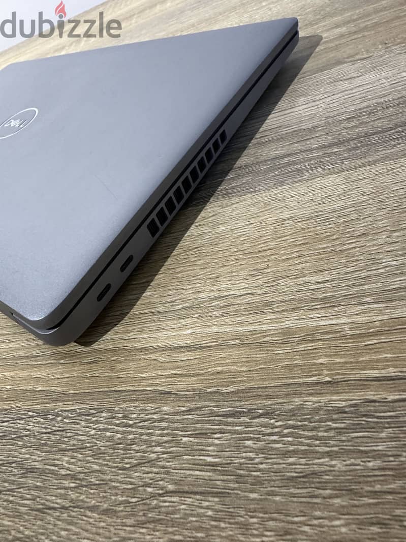 Dell latitude 5520 4