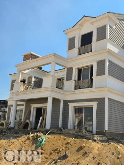 Under market price Ivilla garden for sale - middle type Mountain view 1.1