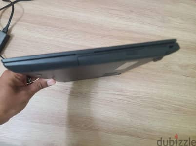 للبيع Lenovo IdeaPad - حالة ممتازة جدا
