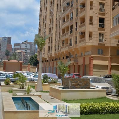 كومبوند محرم بيك امتداد قناه السويس علي يمين كوبري محرم بيك اقدام من البحر في اتجاه كارفور
