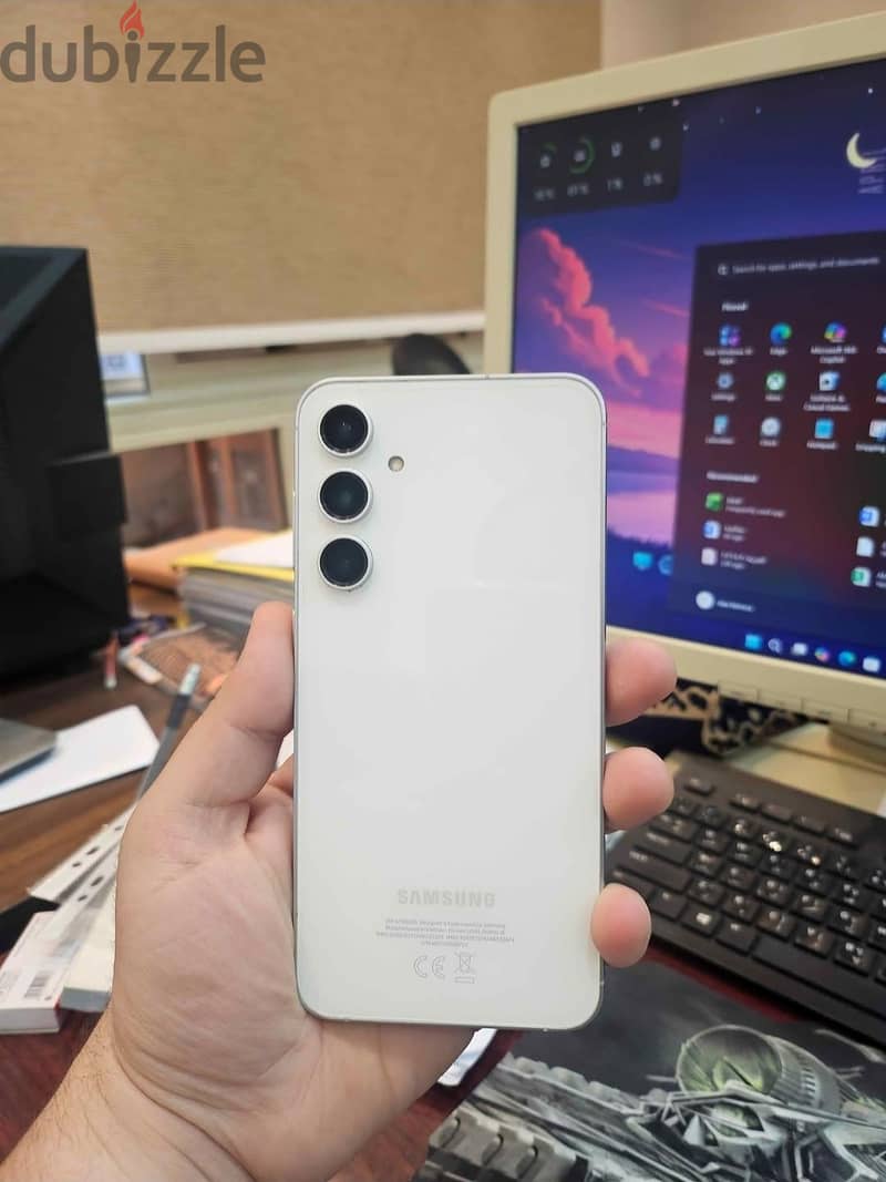 Samsung S23 FE 7