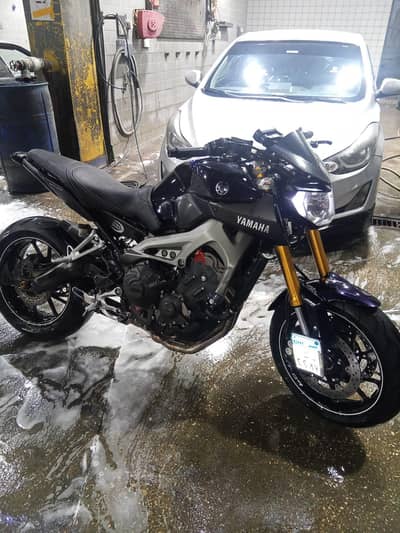 Yamaha Mt 09.       حالة الزيرو فابريكا