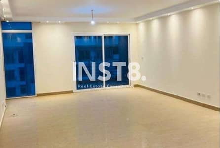 Apartment 210m with Kitchen and ACs in Hyde Park