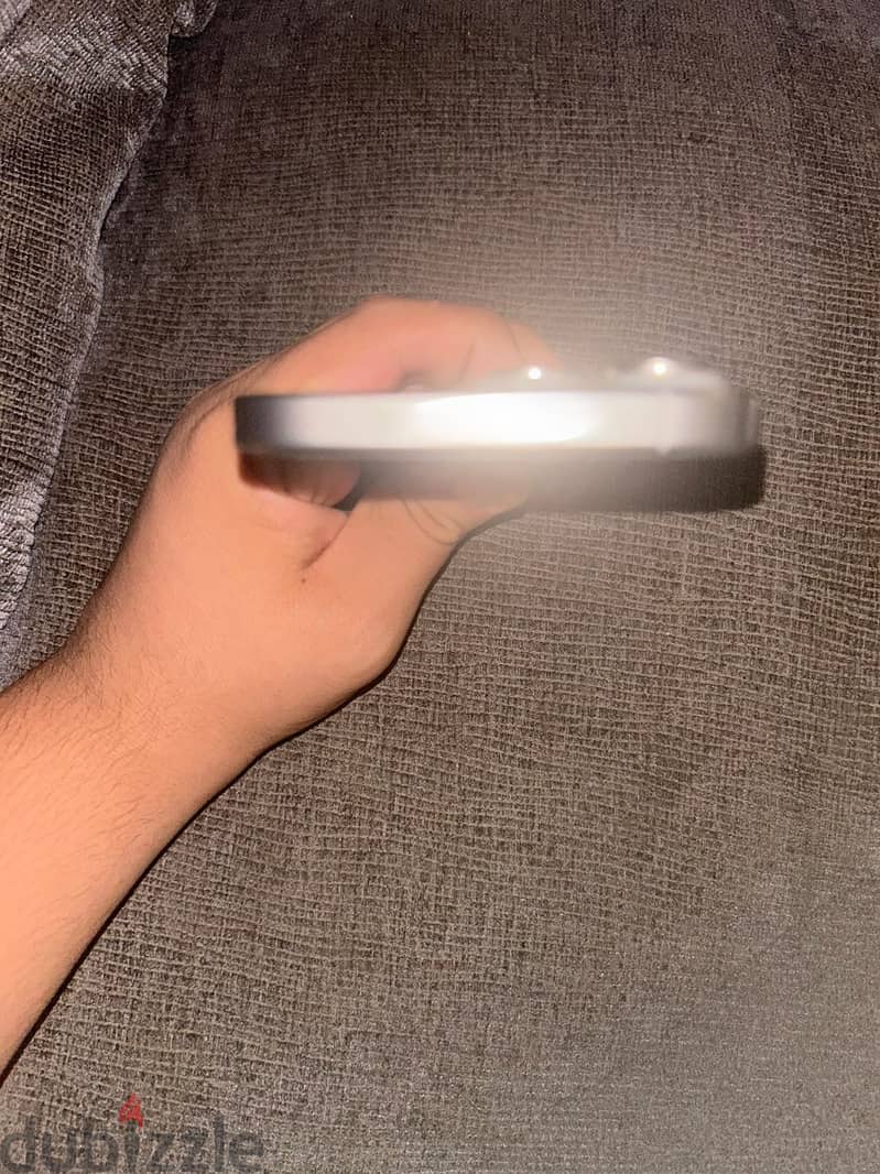 Apple - iPhone 16 Pro Max. battery 90 6