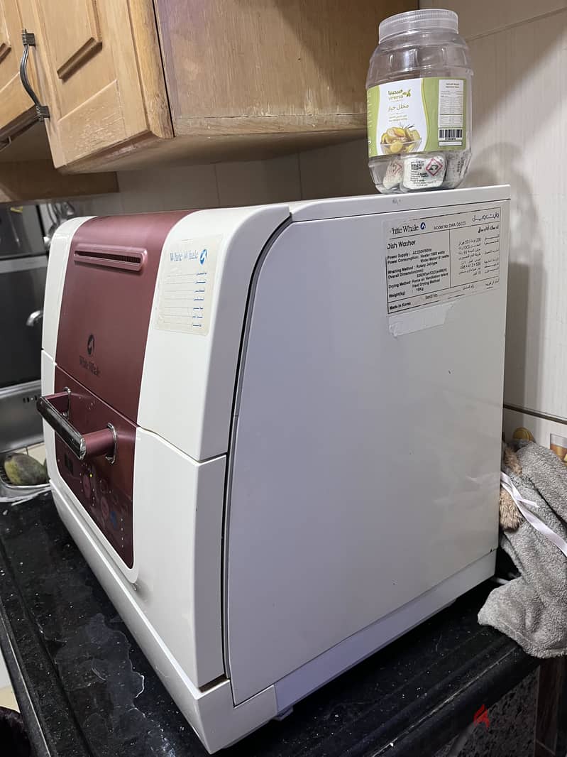 White whale dishwasher 2