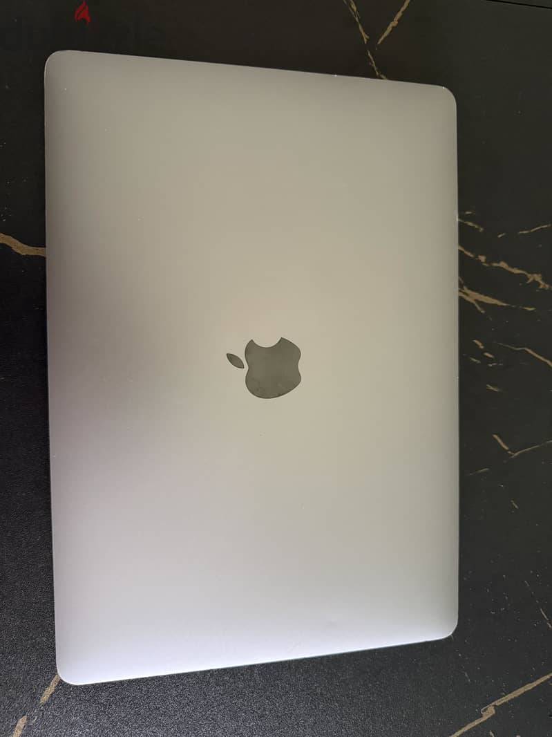 macbook air m1 3