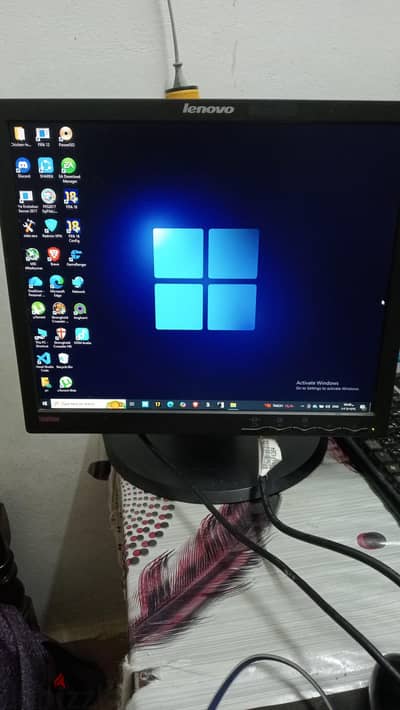 شاشة كومبيوتر