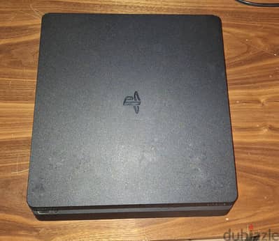 playstation 4 slim very good condition