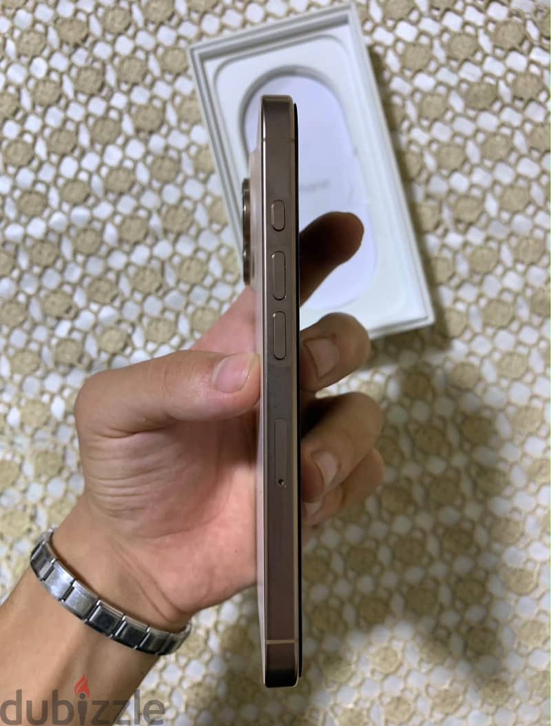 iPhone 16 pro 5
