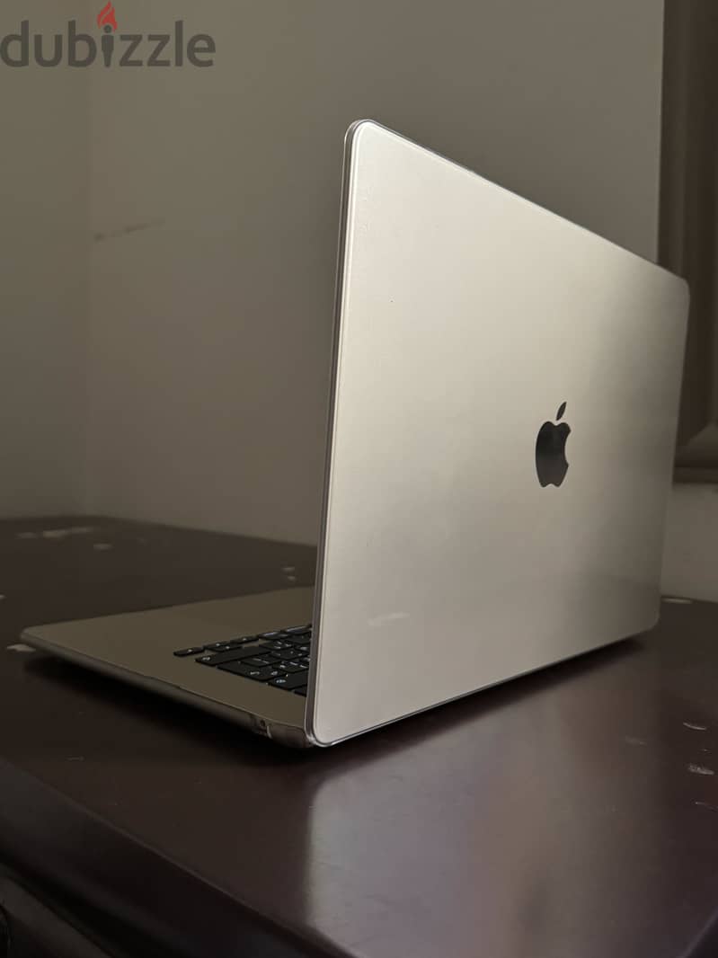 MacBook Air M3 - 15-inch | 512GB 3