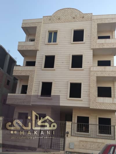 فرصه متتعوضش لامتالك شقه في الحي المتميز للسكن او للاستثمار بسعر لقطه و في لوكيشن ممتاز وبسعر لقطه دور تالت 140 متر طور 3 تربع تشطيب فيو جاردن
