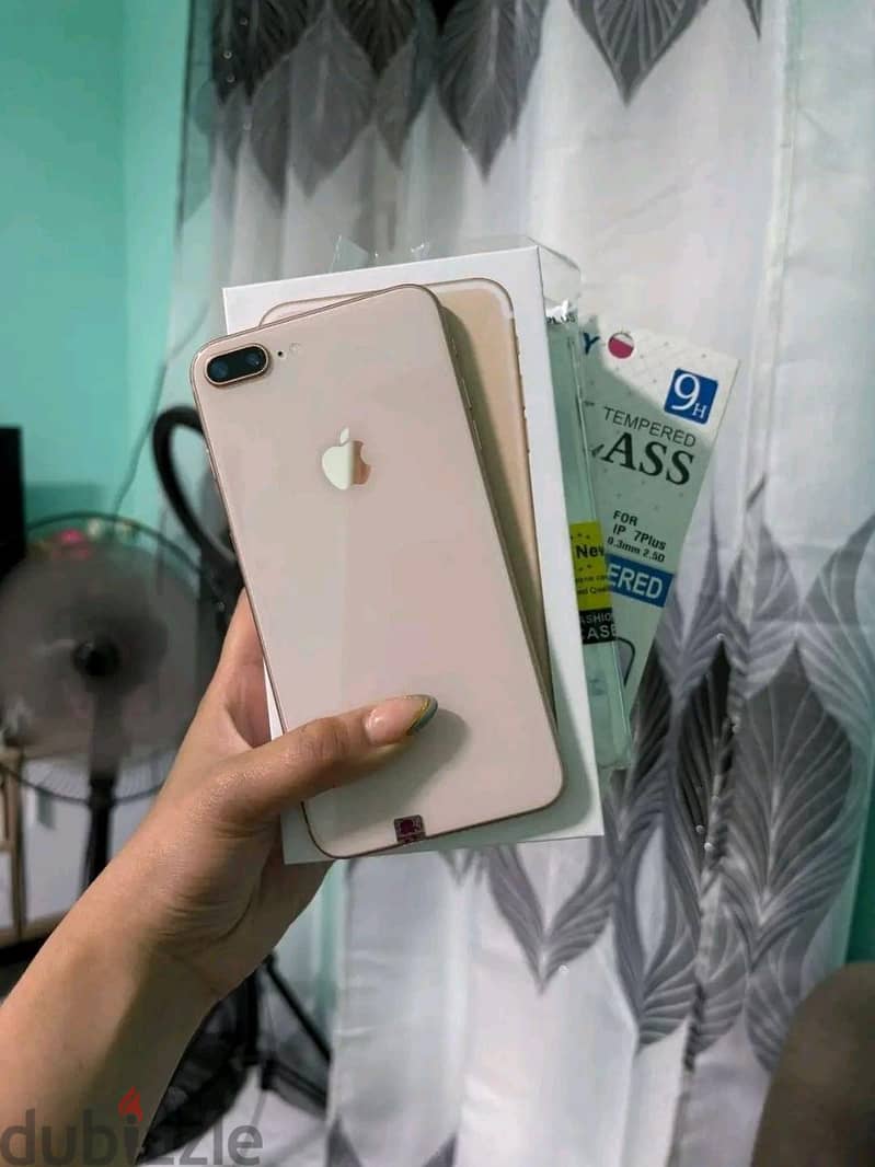 Apple - iPhone 8 Plus 1