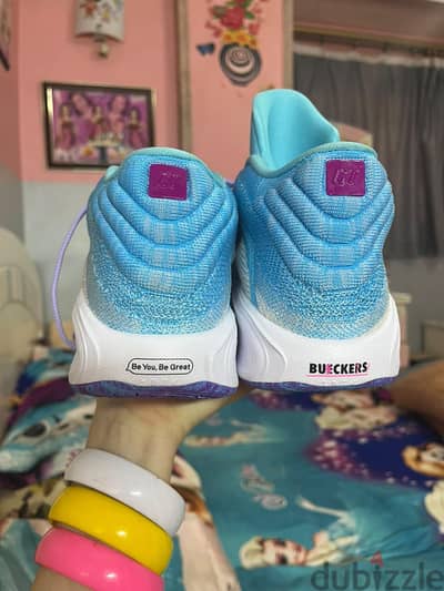 لقطة للاعبي السلة والجيم _ حذاء Nike G. T.  Hustle 3 اصلي مقاس 45