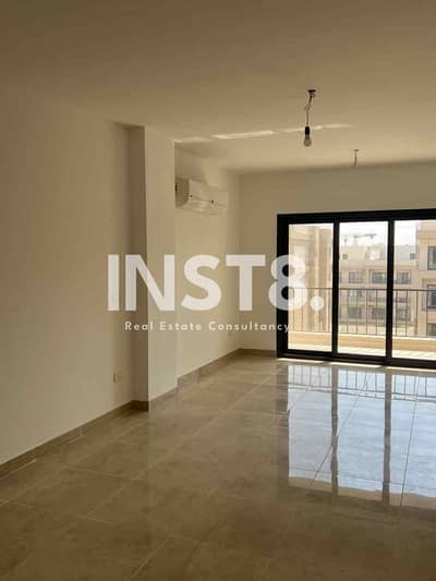 Apartment Fully Finishing for Rent with Kitchen and ACs in Fifth Square