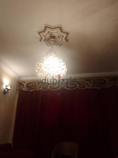 تحفة كريستال عصفور اصلي بحالة جيدة لدواعي السفر