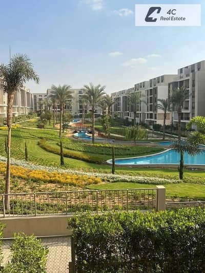 Apartment for sale 182 m 3 Bdr lowest Dp & installments fully finished with ACs prime location open villa view in Al Marasem Fifth Square Golden Squar